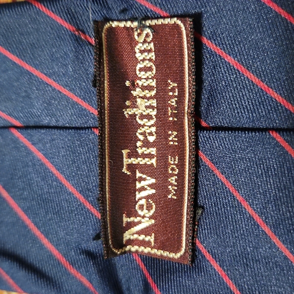 Vintage Necktie - Picture 3 of 3